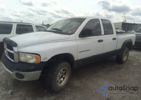 2004 Dodge Ram 1500 Slt/Laramie z USA, uszkodzony, nr VIN 1D7HU18D04S631111